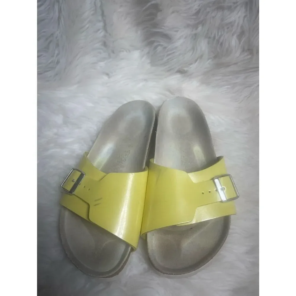 Birkenstock Birki’s Yellow Slide Sandals with Adjustable Buckle -EUR SZ39